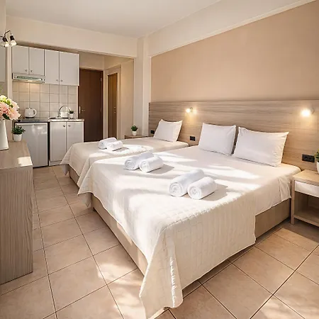 Hotel John & Eve *