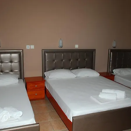 John & Eve Hotel