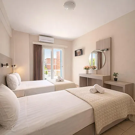 John & Eve Hotel *