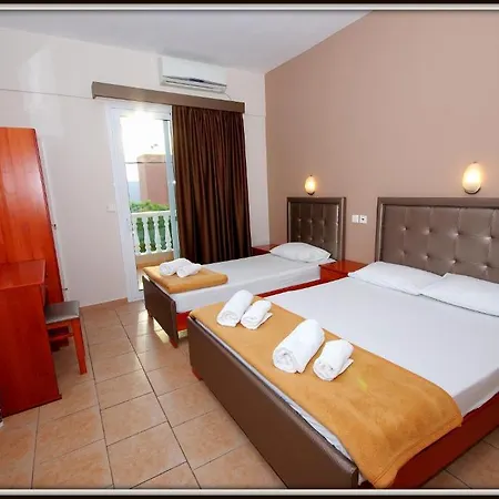Hotel John & Eve