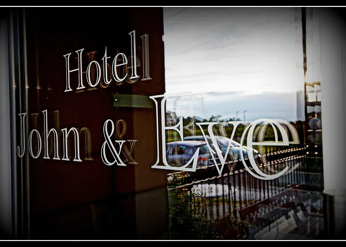 John & Eve 호텔 Paralía