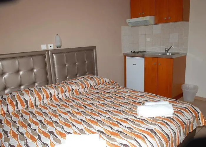 John & Eve 호텔 Paralía